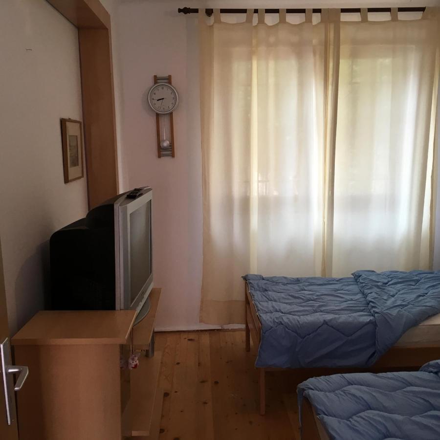 Feel Like Home Guest House Saraievo Exterior foto